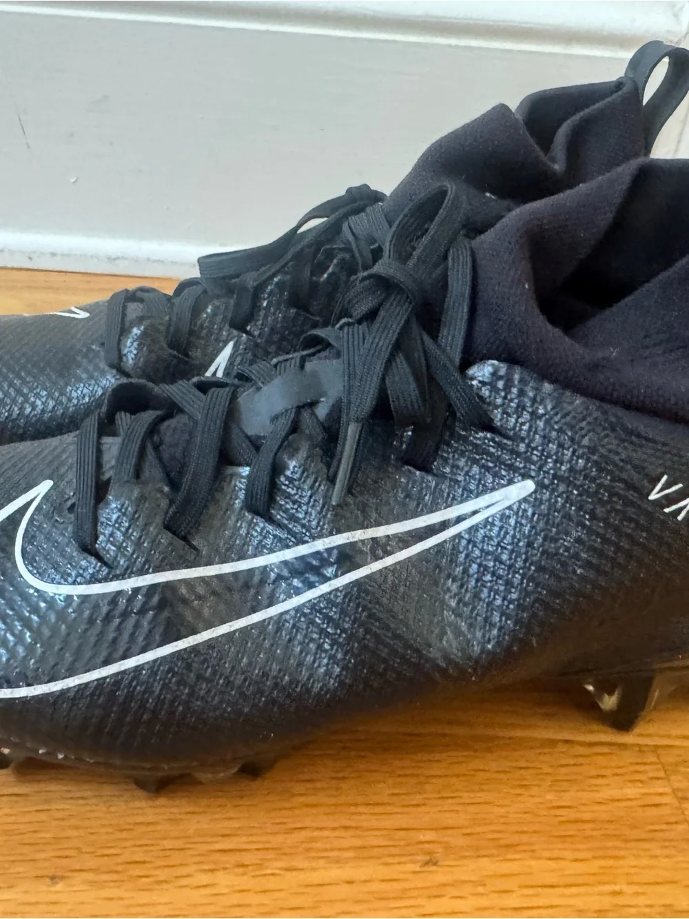 Nike lightweight black